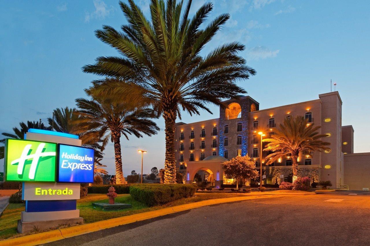 Holiday Inn Express Silao-Aeropuerto Bajio By Ihg Esterno foto